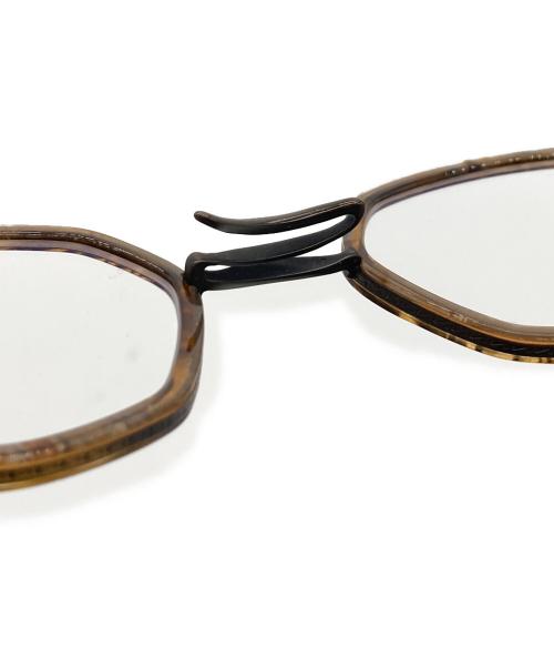 less than human（レスザンヒューマン）LESS THAN HUMAN (レスザンヒューマン) ヘプタゴンシェイプ伊達眼鏡　大正ロマン ブラウン サイズ:46□23-147の古着・服飾アイテム