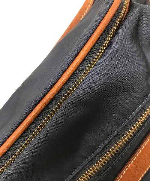 Felisi（フェリージ）Felisi (フェリージ) ナイロンボディバッグ　イタリア製 ネイビー×ブラウン サイズ:実寸参照の古着・服飾アイテム