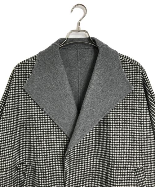 Adam et Rope（アダム エ ロペ）Adam et Rope (アダム エ ロペ) スタンドカラーリバーコート ホワイト×ブラック サイズ:FREEの古着・服飾アイテム