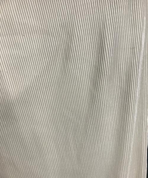 UN3D.（アンスリード）UN3D. (アンスリード) クリスタルプリーツオールインワン CRYSTAL PLEATS AIO  日本製 ホワイト×グリーン サイズ:36の古着・服飾アイテム