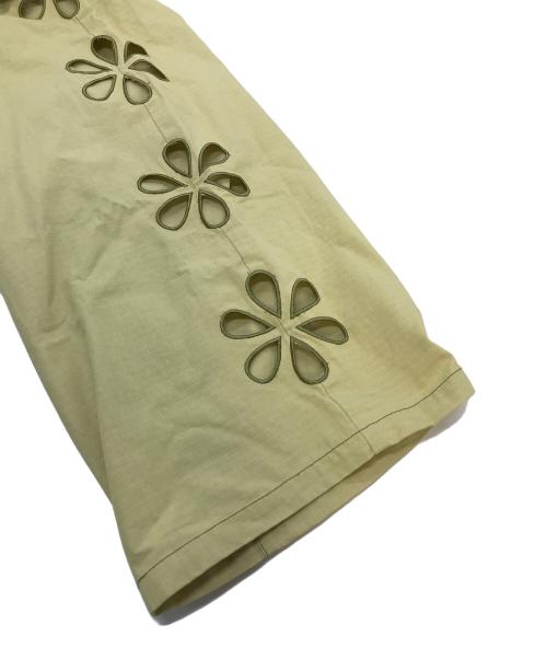 HELLO.SANFRANCISCO（ハロー サンフランシスコ）HELLO.SANFRANCISCO (ハロー サンフランシスコ) フラワーカットアウトオーバーオール イエロー サイズ:FREE 未使用品の古着・服飾アイテム