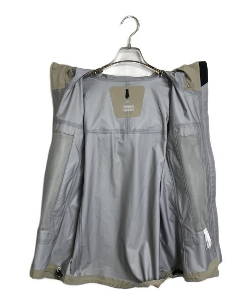 MILLET（ミレー）MILLET (ミレー) ティフォン 50000 ストレッチ ジャケット ベージュ サイズ:Sの古着・服飾アイテム