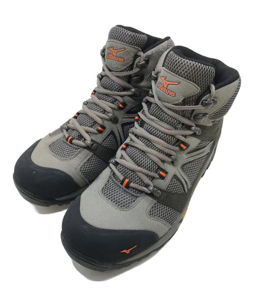 MIZUNO（ミズノ）MIZUNO (ミズノ) GORE-TEX トレッキングブーツ ウエーブ ナビゲーション ヴィブラムソール　アウトドア　登山 グレー サイズ:26cmの古着・服飾アイテム