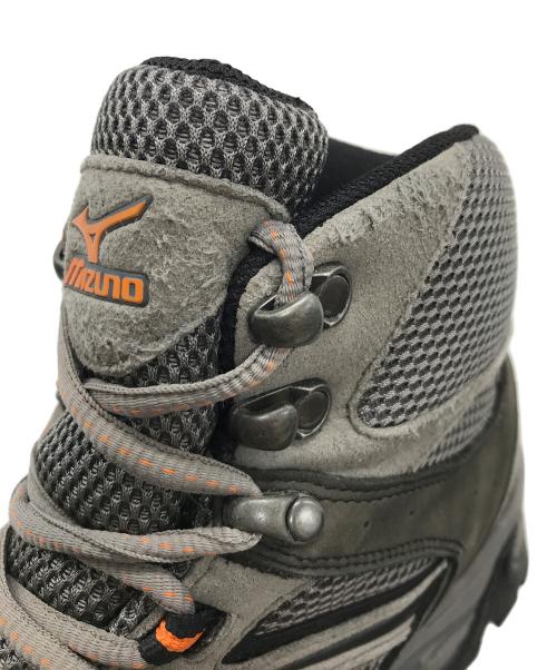 MIZUNO（ミズノ）MIZUNO (ミズノ) GORE-TEX トレッキングブーツ ウエーブ ナビゲーション ヴィブラムソール　アウトドア　登山 グレー サイズ:26cmの古着・服飾アイテム