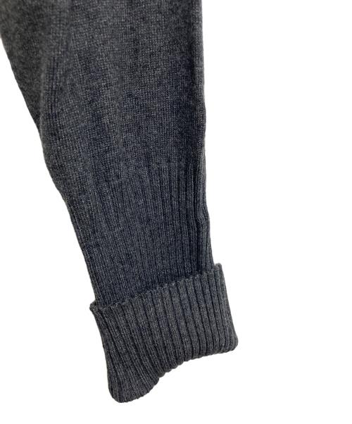 anuke（アンヌーク）anuke (アンヌーク) Short Knit Cardigan ショートニットカーディガン　ショートトップス　羽織り グレー サイズ:FREEの古着・服飾アイテム