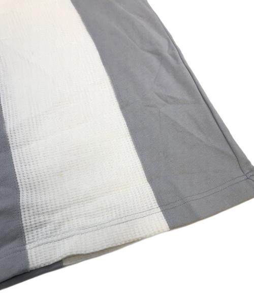 MUZE TURQUOISE LABEL（ミューズ ターコイズ レーベル）MUZE TURQUOISE LABEL (ミューズ ターコイズ レーベル) STRIPE HENRY NECK WAFFLE SWEAT ホワイト×グレー サイズ:1の古着・服飾アイテム