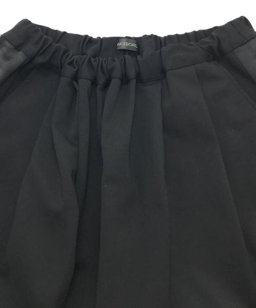 INGEBORG（インゲボルグ）INGEBORG (インゲボルグ) サイドラインワイドパンツ チュール フリル　デザインパンツ ブラック サイズ:実寸参照の古着・服飾アイテム