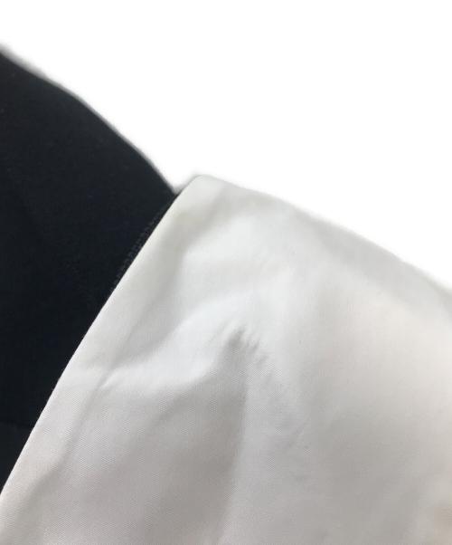 DSQUARED2（ディースクエアード）DSQUARED2 (ディースクエアード) シャツ切替スウェット　付け襟 長袖スウェット　デザイントップス ホワイト×ブラック サイズ:Mの古着・服飾アイテム