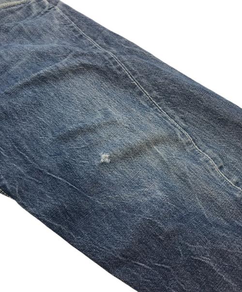 LEVI'S（リーバイス）LEVI'S (リーバイス) 立体裁断 シンチバックデニムパンツ インディゴ サイズ:W34  L34の古着・服飾アイテム