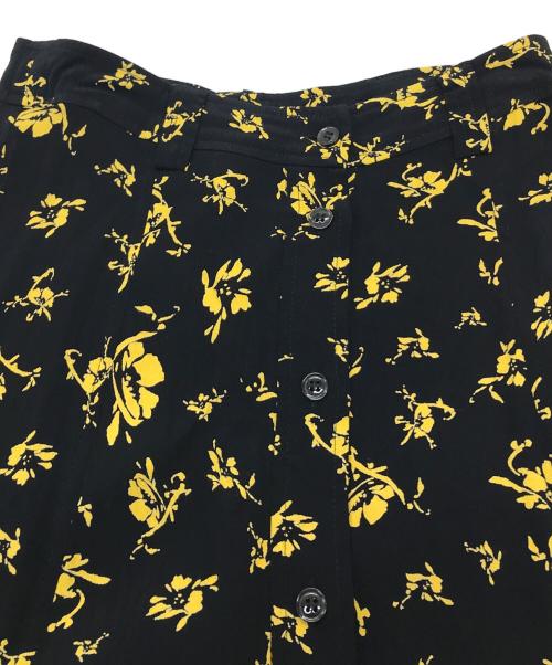 GANNI（ガニー）Ganni (ガニー) フローラルプリントロングスカート　レーヨンロングスカート　花柄 ブラック×イエロー サイズ:34の古着・服飾アイテム