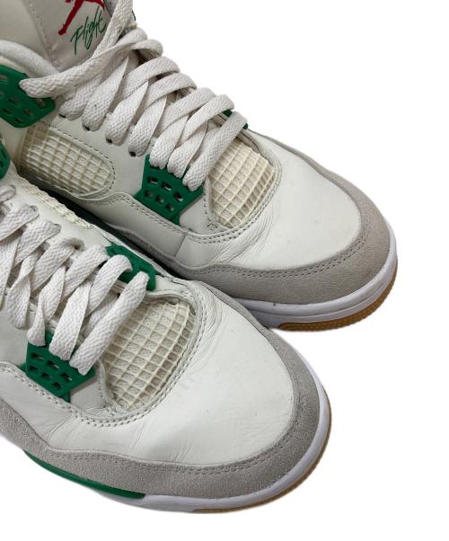 NIKE SB（ナイキエスビー）NIKE SB (ナイキエスビー) Air Jordan 4 ホワイト×グリーン サイズ:UK7の古着・服飾アイテム