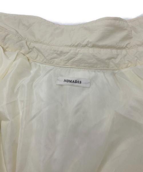 NOMADIS（ノマディス）NOMADIS (ノマディス) padded middle ジャケット　パデッド ミドル　中綿ジャケット　アウター ホワイト サイズ:Mの古着・服飾アイテム