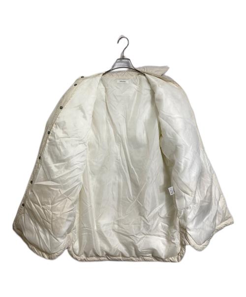 NOMADIS（ノマディス）NOMADIS (ノマディス) padded middle ジャケット　パデッド ミドル　中綿ジャケット　アウター ホワイト サイズ:Mの古着・服飾アイテム