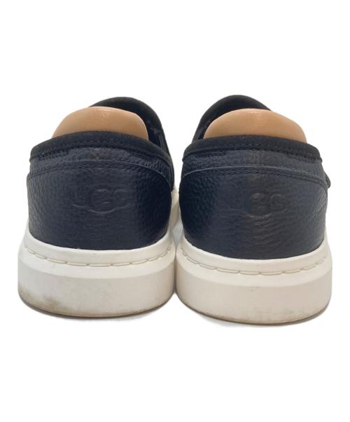 UGG（アグ）UGG (アグ) Alameda Slip On　スリッポン　スニーカー　フラットシューズ ブラック サイズ:23の古着・服飾アイテム