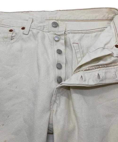 LEVI'S（リーバイス）LEVI'S (リーバイス) 【古着】ユーロリーバイス 501ホワイトデニムパンツ フランス製 ホワイト サイズ:W30 L30の古着・服飾アイテム