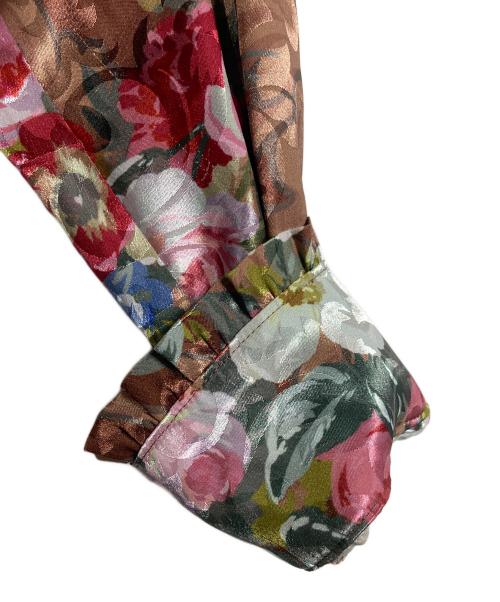 GRACE CONTINENTAL（（グレースコンチネンタル）GRACE CONTINENTAL (グレースコンチネンタル) ウォールペーパープリントワンピース　ブラウスワンピース　フラワープリントワンピース　ロングワンピース　花柄　日本製 ブラウン サイズ:38の古着・服飾アイテム