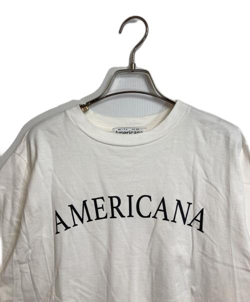 Americana（アメリカーナ）Americana (アメリカーナ) AP STUDIO (エーピーストゥディオ) 別注 AMERICANA arche logo Tシャツ ホワイト サイズ:FREEの古着・服飾アイテム