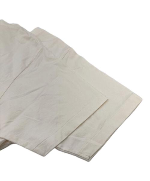 Americana（アメリカーナ）Americana (アメリカーナ) AP STUDIO (エーピーストゥディオ) 別注 AMERICANA arche logo Tシャツ ホワイト サイズ:FREEの古着・服飾アイテム