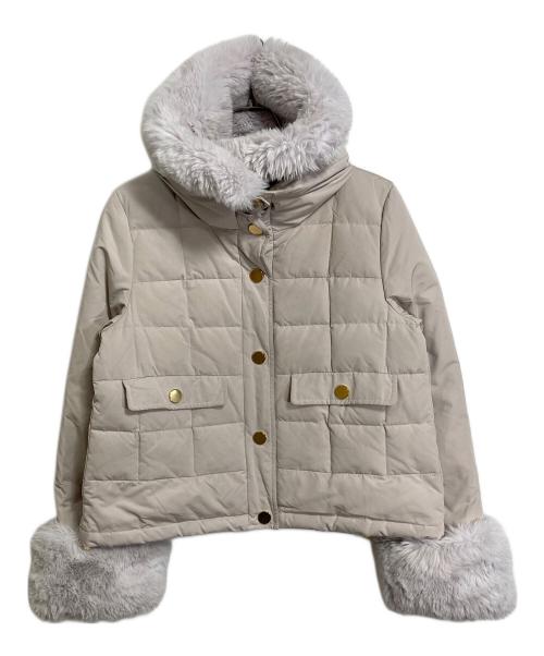 GRACE CONTINENTAL（（グレースコンチネンタル）GRACE CONTINENTAL (（グレースコンチネンタル) 短丈ファー付ダウンジャケット　ダウンジャケット　アウター アイボリー サイズ:38の古着・服飾アイテム