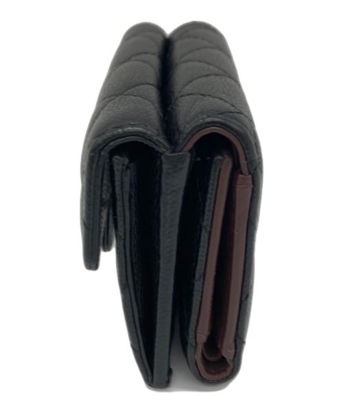 CHANEL（シャネル）CHANEL (シャネル) 3つ折り財布 マトラッセ スモール フラップ ウォレット ブラックの古着・服飾アイテム