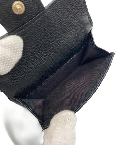 CHANEL（シャネル）CHANEL (シャネル) 3つ折り財布 マトラッセ スモール フラップ ウォレット ブラックの古着・服飾アイテム