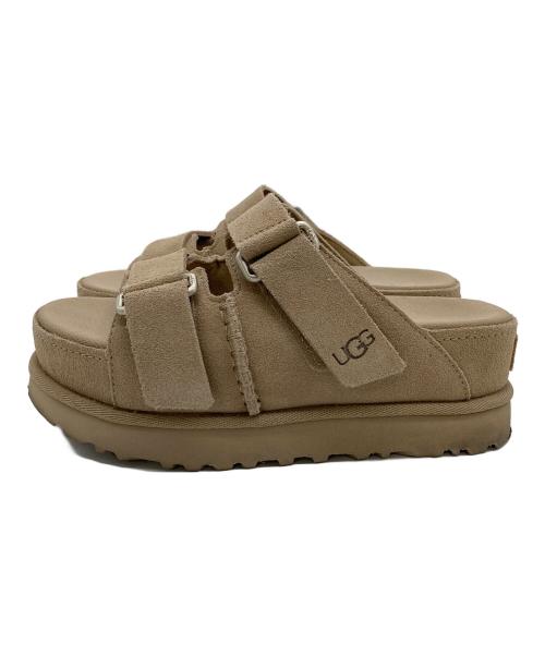 UGG（アグ）UGG (アグ) GOLDENSTAR HI SLIDE  サンダル　厚底 ベージュ サイズ:22cmの古着・服飾アイテム
