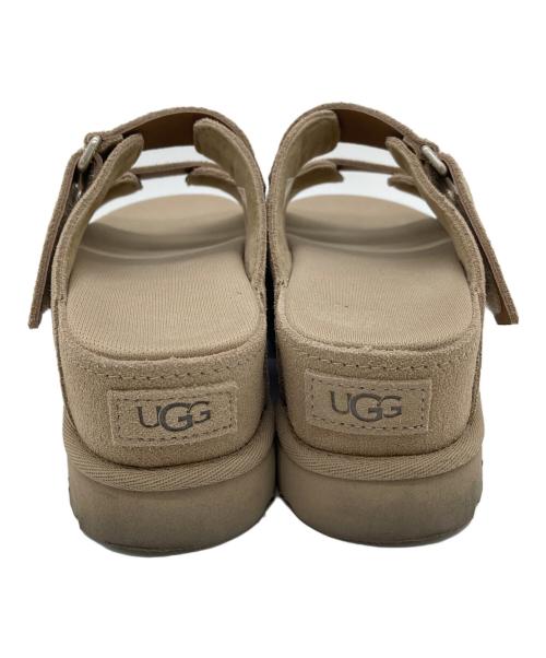 UGG（アグ）UGG (アグ) GOLDENSTAR HI SLIDE  サンダル　厚底 ベージュ サイズ:22cmの古着・服飾アイテム