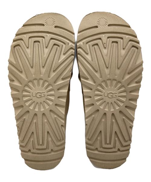 UGG（アグ）UGG (アグ) GOLDENSTAR HI SLIDE  サンダル　厚底 ベージュ サイズ:22cmの古着・服飾アイテム