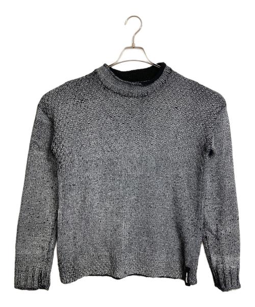 ISAMU KATAYAMA BACKLASH（イサムカタヤマ・バックラッシュ）ISAMU KATAYAMA BACKLASH (イサムカタヤマ・バックラッシュ) 顔料プリント加工 ニット　長袖ニット　デザインニット グレー サイズ:Sの古着・服飾アイテム