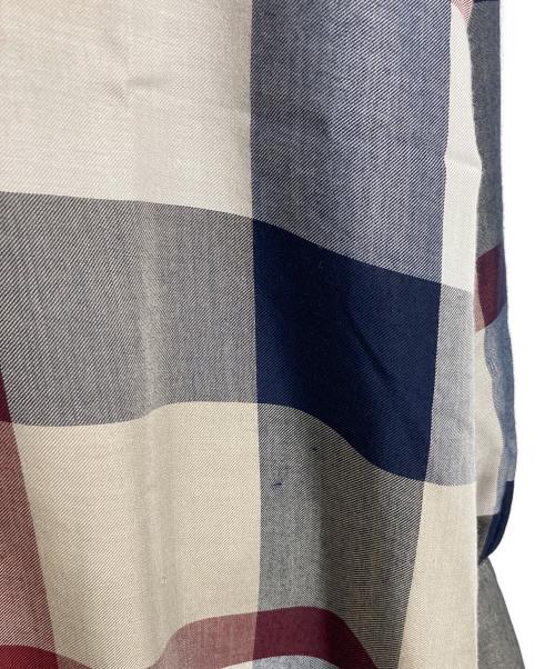 BLUE LABEL CRESTBRIDGE（ブルーレーベルクレストブリッジ）BLUE LABEL CRESTBRIDGE (ブルーレーベルクレストブリッジ) フロントタック スタンドカラーシャツワンピース 長袖ワンピース チェック柄 ノバチェック ベージュ×ネイビー サイズ:36の古着・服飾アイテム