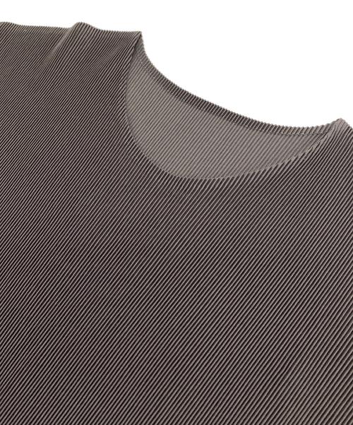 PLEATS PLEASE（プリーツプリーズ）PLEATS PLEASE (プリーツプリーズ) 半袖プリーツカットソー/半袖ヴラウス ブラウン サイズ:Lの古着・服飾アイテム