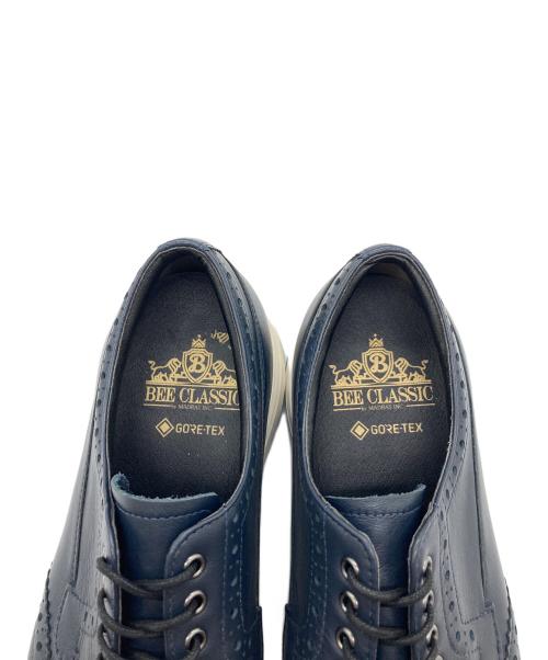 bee classic（ビークラシック）bee classic (ビークラシック) madras (マドラス) GORE-TEX ウイングチップビジネスカジュアルシューズ ネイビー サイズ:24.5センチの古着・服飾アイテム