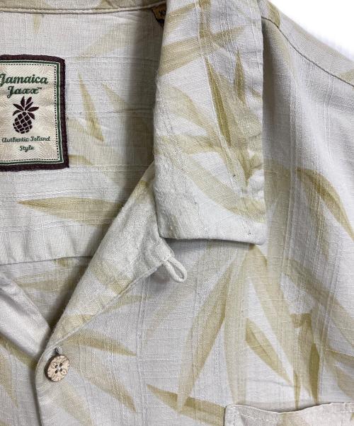 JAMAICA JAXX（ジャマイカ ジャックス）JAMAICA JAXX (ジャマイカ ジャックス) 【古着】アロハシャツ シルクシャツ　半袖シャツ　総柄 ベージュ サイズ:XXLの古着・服飾アイテム