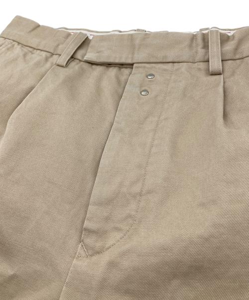 SCYE（サイ）SCYE (サイ) ダブルスラックス　チノパン　コットンパンツ ベージュ サイズ:36の古着・服飾アイテム