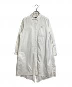 FRED PERRYフレッドペリー）の古着「ボタンダウンシャツワンピース 長袖ワンピース　ロングシャツ ローレルリース」｜ホワイト