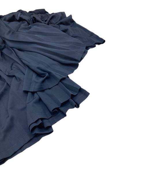 FRED PERRY（フレッドペリー）FRED PERRY (フレッドペリー) プリーツパンツ ワイドパンツ イージーパンツ ロゴ刺繍 ネイビー サイズ:UK38の古着・服飾アイテム