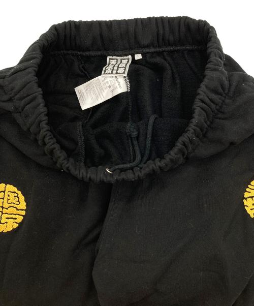 BlackEyePatch（ブラックアイパッチ）BlackEyePatch (ブラックアイパッチ) WACKO MARIA (ワコマリア) 天国東京 黒眼帯 スウェットパンツ ブラック サイズ:Lの古着・服飾アイテム