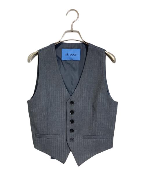 ok.soon（オクスン）ok.soon (オクスン) 3ピーススーツ　ジャケット　パンツ　ベスト　パンツスーツ　カジュアルスーツ　セットアップ グレー サイズ:ジャケットFree  パンツ2(M程）の古着・服飾アイテム