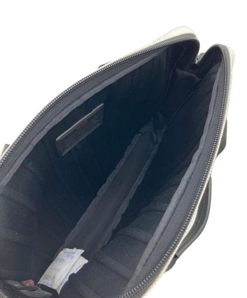 TUMI（トゥミ）TUMI (トゥミ) コンピューターブリーフケース　ミニブリーフバッグ ホワイト サイズ:実寸参照の古着・服飾アイテム