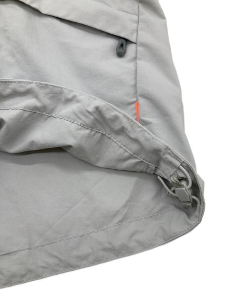 MAMMUT（マムート）MAMMUT (マムート) BEAUTY&YOUTH (ビューティーアンドユース) MOUNTAIN WB JACKET グレー サイズ:Lの古着・服飾アイテム