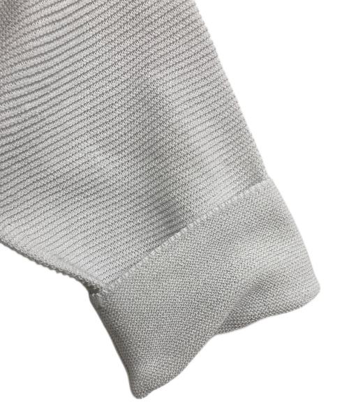 UNTITLED（アンタイトル）UNTITLED (アンタイトル) コットン混 ガーターニット　薄手ニット　日本製 ライトグレー サイズ:00/XS 未使用品の古着・服飾アイテム