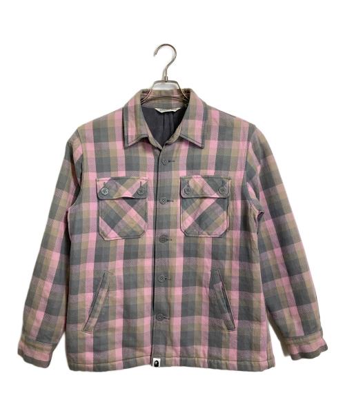 A BATHING APE（ア ベイシング エイプ）A BATHING APE (ア ベイシング エイプ) チェックジャケット　cpoジャケット　アウター　日本製 ピンク×ブラック サイズ:Sの古着・服飾アイテム