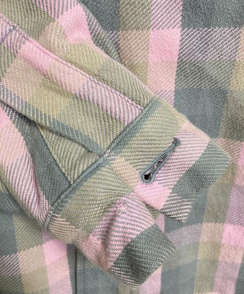 A BATHING APE（ア ベイシング エイプ）A BATHING APE (ア ベイシング エイプ) チェックジャケット　cpoジャケット　アウター　日本製 ピンク×ブラック サイズ:Sの古着・服飾アイテム