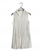 PLEATS PLEASEプリーツプリーズ）の古着「プリーツノースリーブブラウス　デザインブラウス」｜ホワイト