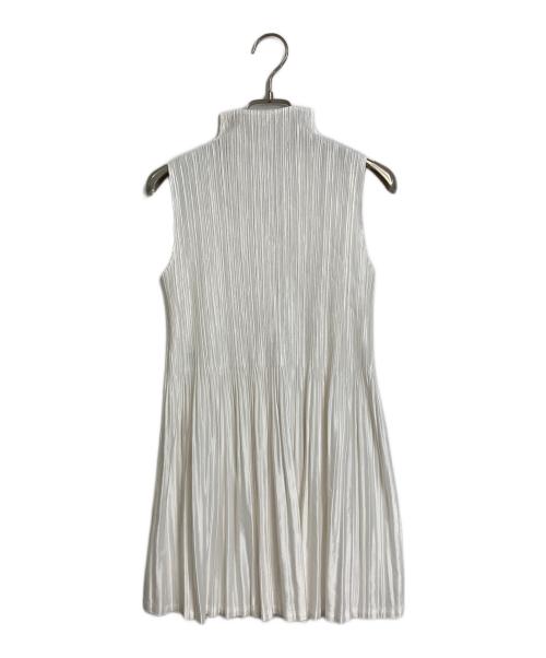 PLEATS PLEASE（プリーツプリーズ）PLEATS PLEASE (プリーツプリーズ) プリーツノースリーブブラウス　デザインブラウス ホワイト サイズ:3の古着・服飾アイテム