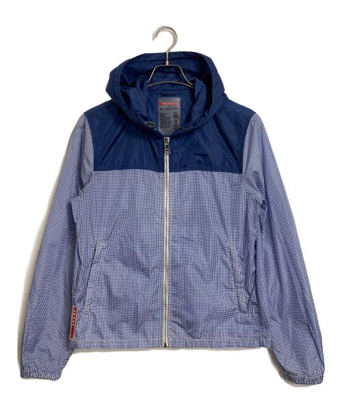 PRADA SPORTS（プラダスポーツ）PRADA SPORTS (プラダスポーツ) チェック切替ナイロンジャケット レッドバーロゴ サイドロゴ　アウター　ライトアウター　国内代理店表記あり ホワイト×ブルー サイズ:46の古着・服飾アイテム