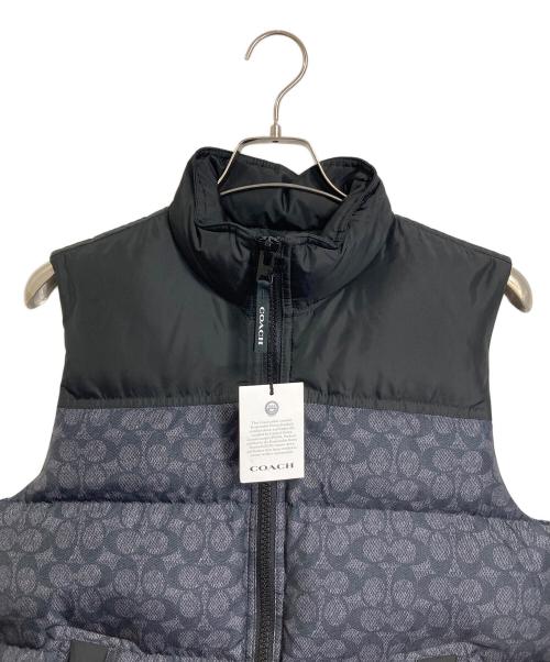 COACH（コーチ）COACH (コーチ) シグネチャー ダウン ベスト ブラック サイズ:Sの古着・服飾アイテム