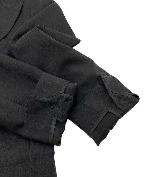 SOVEREIGN（ソブリン）SOVEREIGN (ソブリン) ポリエステル ピークドラペル 2B ライトジャケット ブラック サイズ:44の古着・服飾アイテム