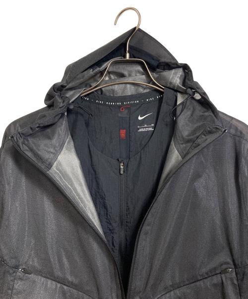 NIKE（ナイキ）NIKE Storm-FIT Adv Running Division Hooded Jacket  ストームフィットADVランニングディヴィジョンフーデッドジャケット　アウター　ライトアウター　スポーツ　アウトドア　ベスト サイズ:XLの古着・服飾アイテム