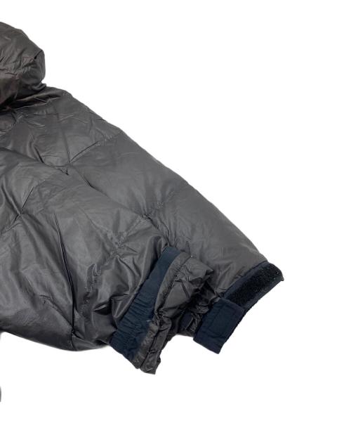 THE NORTH FACE（ザ ノース フェイス）THE NORTH FACE (ザ ノース フェイス) ACONCAGUA/アコンカグア ダウンジャケット　SUMMIT刺繍 グレー サイズ:Lの古着・服飾アイテム